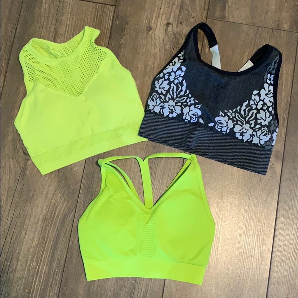 Fabletics bra bundle